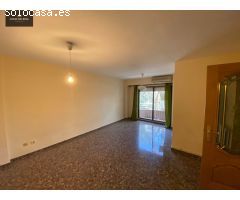Magnífica vivienda con TERRAZA de 300m2, y PLAZA DE GARAJE incluida en Campanar