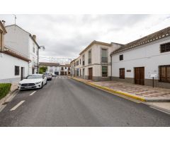 Adosado en Venta en Valderrubio, Granada