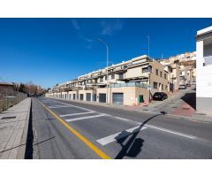 ¡¡¡PRECIOSO CASA CON TODO EL CONFORT Y LUJO QUE MERECES EN GRANADA!!! VEN A VISITARLO