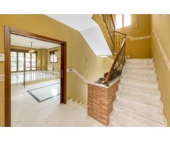 CHALET URB. CAÑADAS DEL PARQUE (DILAR)