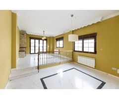 CHALET URB. CAÑADAS DEL PARQUE (DILAR)