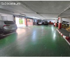 Plaza de parking vigilado con fácil maniobra!