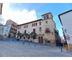 CASA DE 180M2 SITUADA EN ALMENDROS AGUILAR!!!