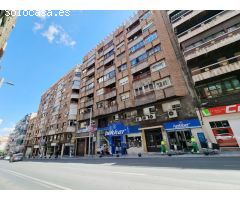 ¡ESTUPENDO PISO CON GARAJE EN PLENO CENTRO DE JAÉN!