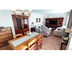 EXCLUSIVA CASA EN VENTA EN CENTRO DE ALHAURIN DE LA TORRE