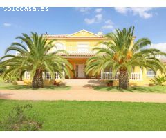 FABULOSO CHALET CON TERRENO EN EL VALLE DEL GUADALHORCE