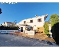 ? VIVE EL LUJO EN UNA VILLA ÚNICA EN PUERTO DE LA TORRE, MÁLAGA ?