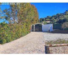 Chalet en Venta en Almogía, Málaga