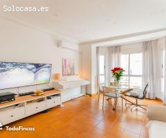 Se vende piso en Santa Maria de Gracia, junto a José Barnés y Hospital La Vega