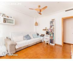 Se vende piso en Santa Maria de Gracia, junto a José Barnés y Hospital La Vega