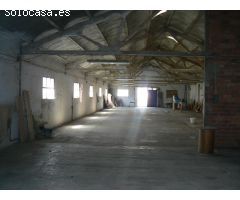 Venta de Nave industrial en Cuéllar. Parcela 1375 m². Superficie construida 425 m². Ref. 1589