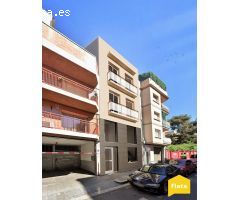 Duplex en Venta en Santa Coloma de Gramanet, Barcelona