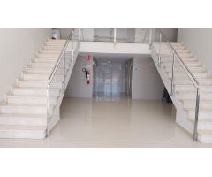 PISO DE UN DORMITORIO CON PISCINA COMUNITARIA EN GUARDAMAR