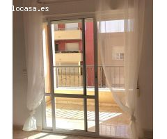 ALQUILER PISO DE TRES HABITACION CON DOS BAÑOS EN GUARDAMAR