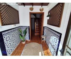 BUNGALOW TRIPLEX DE TRES HABITACION CON PISCINA COMUNITARIA EN LA MATA