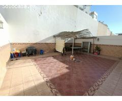 CASA EN ZONA SANTA CATALINA SALE A LA VENTA¡¡¡