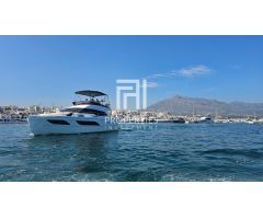 Fantástico apartamento en el corazón de Puerto Banús a 1 min de la playa