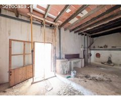 CASA DE CAMPO CON TERRENO PARA REFORMAR A TU GUSTO EN ALGODA-MATOLA.