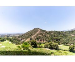 VILLA DE 4 DORMITORIOS CON LAS MEJORES VISTAS EN LOS ARQUEROS
