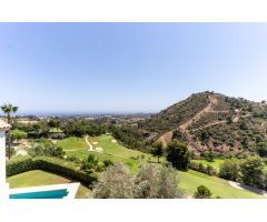 VILLA DE 4 DORMITORIOS CON LAS MEJORES VISTAS EN LOS ARQUEROS