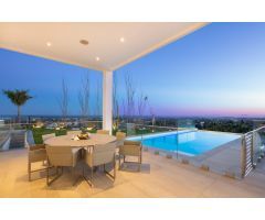 Villa en Venta en Benahavís, Málaga