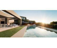 LUMINOSA VILLA EN BENAHAVIS