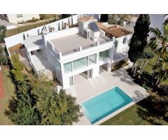 ESPECTACULAR VILLA EN GUADALMINA