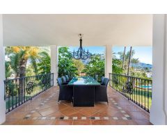 ESTUPENDA VILLA CLASICA EN MARBELLA