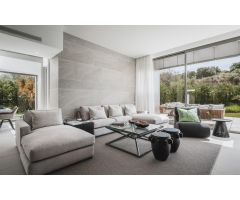 VILLA A ESTRENAR EN ESTEPONA