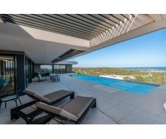 MODERNA VILLA EN SOTOGRANDE