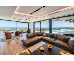 MODERNA VILLA EN SOTOGRANDE