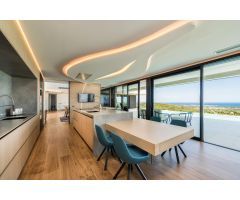 MODERNA VILLA EN SOTOGRANDE
