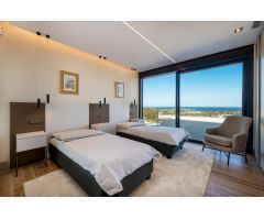 MODERNA VILLA EN SOTOGRANDE