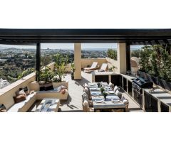 INCREIBLE VILLA DE LUJO CON VISTAS AL MAR - BENAHAVIS