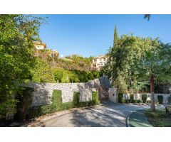 EXCEPCIONAL VILLA DE LUJO EN HERROJO ALTO - BENAHAVIS