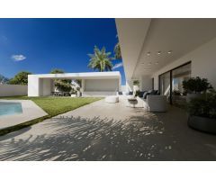 NUEVA VILLA EN LA PRESTIGIOSA CASCADA DE CAMOJAN