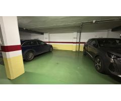 AMPLIA PLAZA DE GARAJE - ESTEPONA