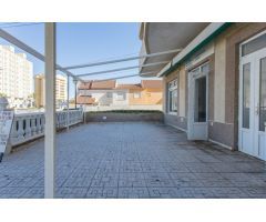 Local comercial en Venta en La Manga del Mar Menor, Murcia