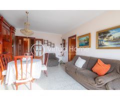 Piso de 4 habitaciones con vistas despejadas y sol