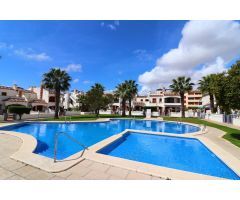 Apartamento con piscina comunitaria