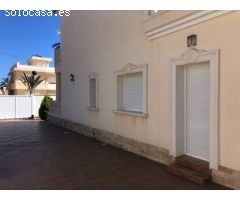 VENTA-VILLA DE LUJO-ORIHUELA COSTA-4D-4B-PARCELA 518M2-400 M HASTA PLAYA-PRECIO 970.000 EUR