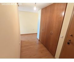 VENTA PISO EN ZONA PRIVILEGIADA EN TORREVIEJA 3 HAB 2 BAÑOS VISTAS AL PUERTO 140 M2 CON GARAJE INCL