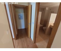 VENTA PISO EN ZONA PRIVILEGIADA EN TORREVIEJA 3 HAB 2 BAÑOS VISTAS AL PUERTO 140 M2 CON GARAJE INCL