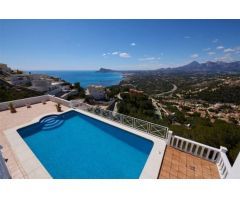 ESPECTACULAR VILLA EN ALTEA HILLS. 4D.5B.2SALONES.295M2