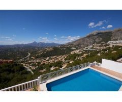 ESPECTACULAR VILLA EN ALTEA HILLS. 4D.5B.2SALONES.295M2