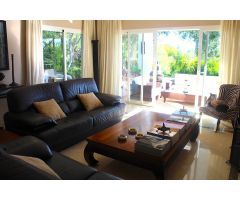 Elegante villa en Altos Reales, Marbella