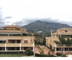 Estupendo Atico vistas sur - oeste muy soleado a estrenar en la Milla de Oro.