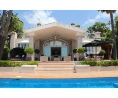 Maravillosa villa en Sierra Blanca.