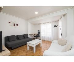 Habitación grande de alquiler en Elche zona Poeta Miguel Hernández
