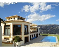 Finca de lujo en Benimantell, Alicante.